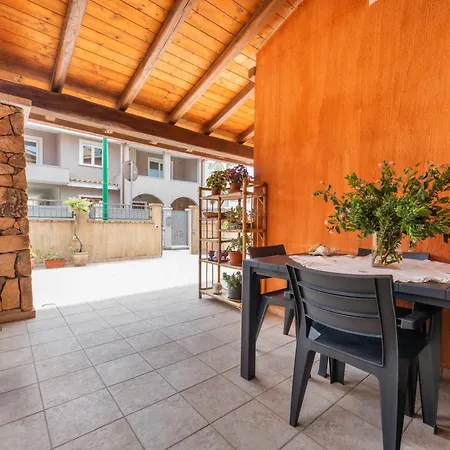 Stella Maggiore Ferienhaus